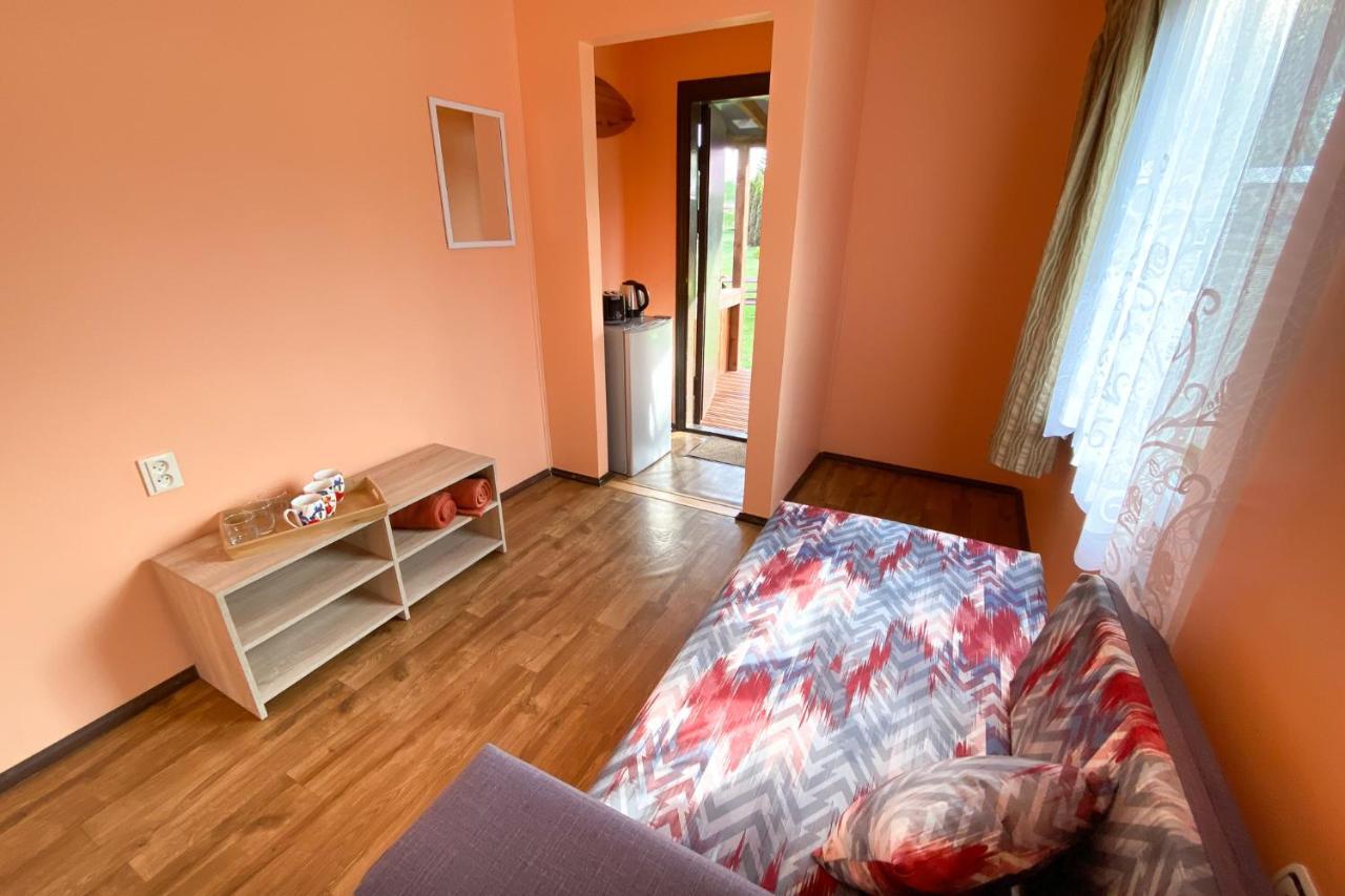 Hotel Ergli Bernāti Esterno foto