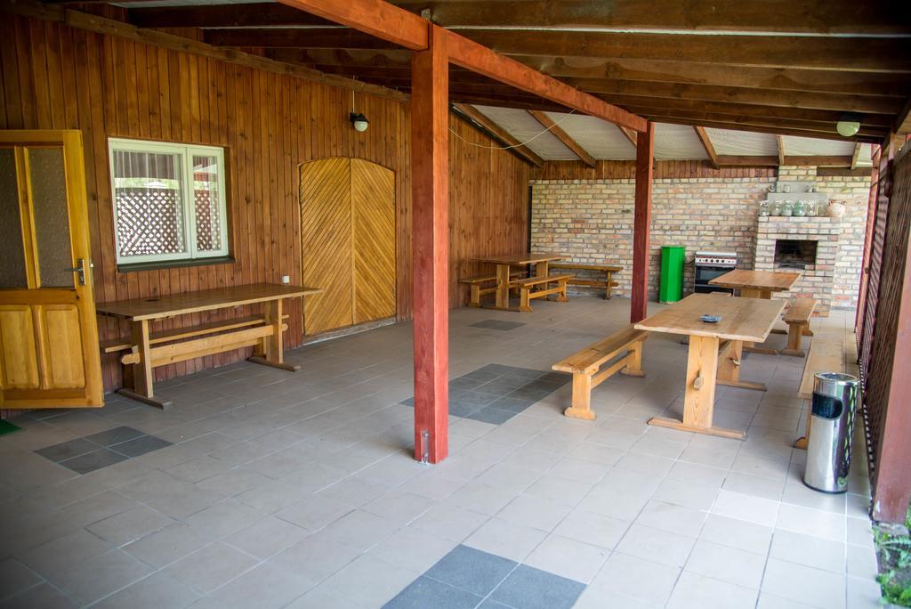 Hotel Ergli Bernāti Esterno foto